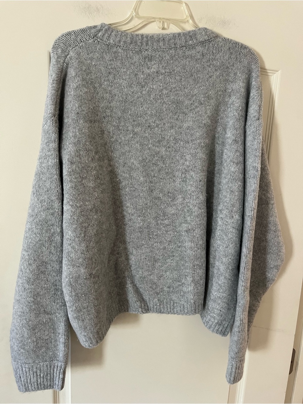 WAYF Heather Gray V-Neck One-Button Sweater Cardigan Women’s Size XL - Picture 16 of 16